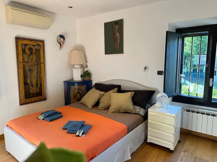 Apartment Nuovo Loft A Trastevere Con Super Terrazzo Rome Italy