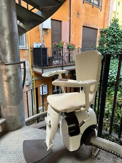 Nuovo Loft A Trastevere Con Super Terrazzo Rome