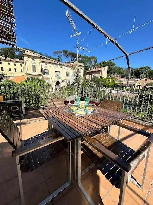 Apartment Nuovo Loft A Trastevere Con Super Terrazzo Rome