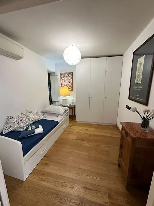 Nuovo Loft A Trastevere Con Super Terrazzo Rome