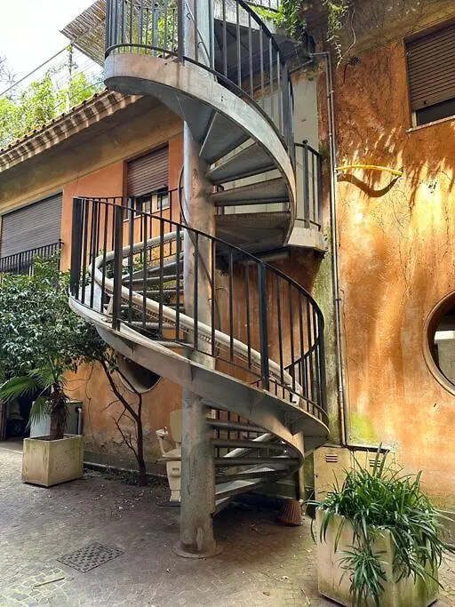 Nuovo Loft A Trastevere Con Super Terrazzo Roma Appartamento
